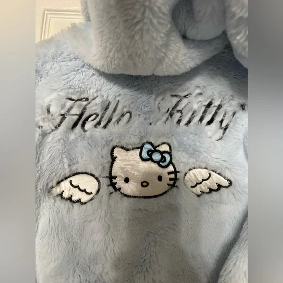Forever 21/Hello Kitty and Friends Baby Blue Faux Fur Jacket L - Picture 9 of 12
